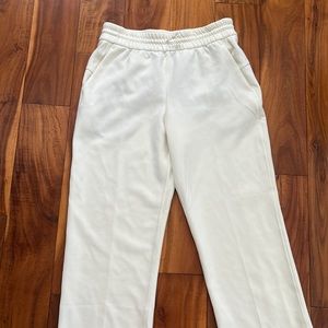 Lululemon cropped softstreme pants
